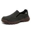 Comfortabele, antislip instapschoenen van varkensleer voor heren, ideaal voor casual wandelen.