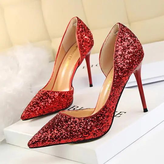 Elegante stilettohakken voor bruiloften