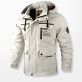 Waterdichte outdoorjas voor heren, geschikt voor de herfst en winter.