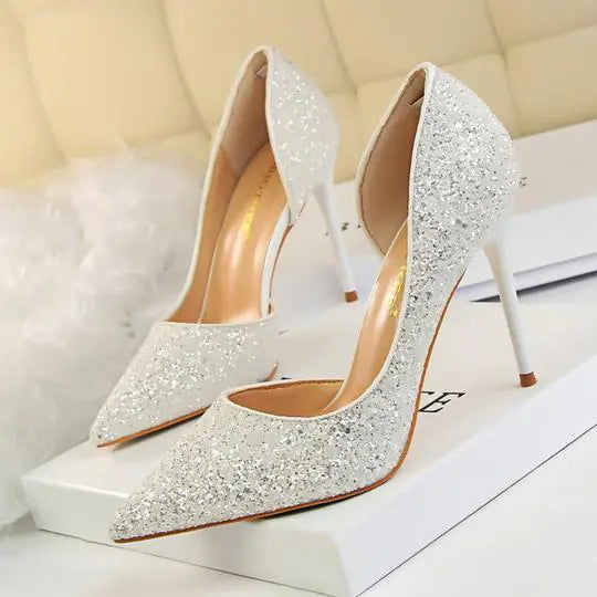Elegante stilettohakken voor bruiloften